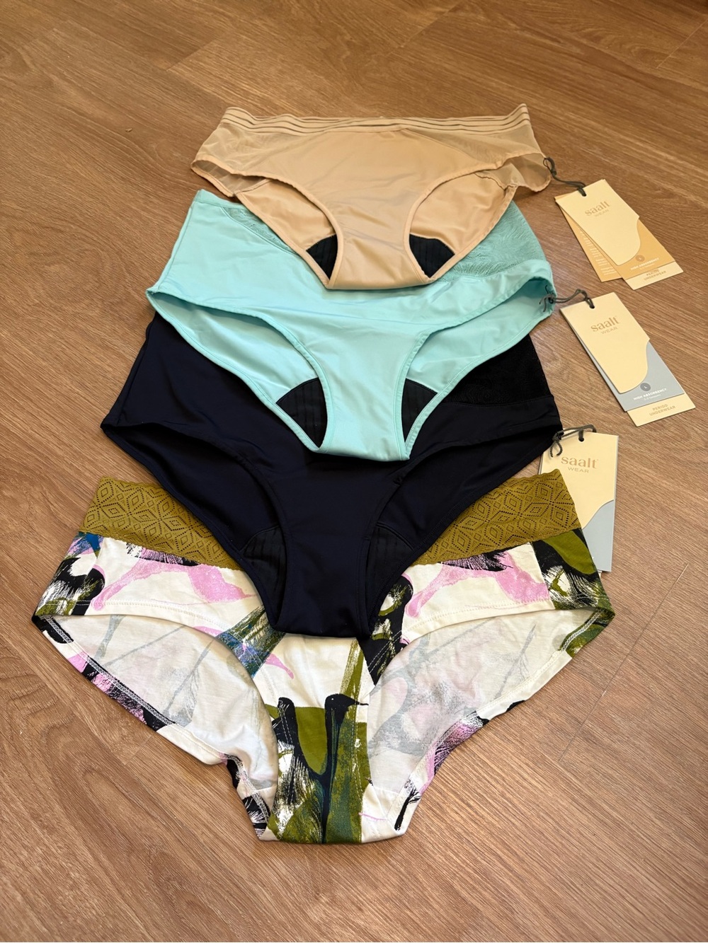 NWT Saalt Reusable Period Underwear Stack + Bonus Auden Undies